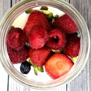 How To Make Vegan Plant Based Overnight Oats - Clean Food Mama